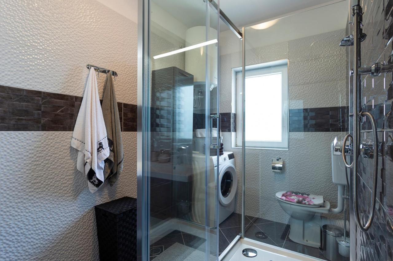 Apartmani Karoca 3 Pula Zewnętrze zdjęcie