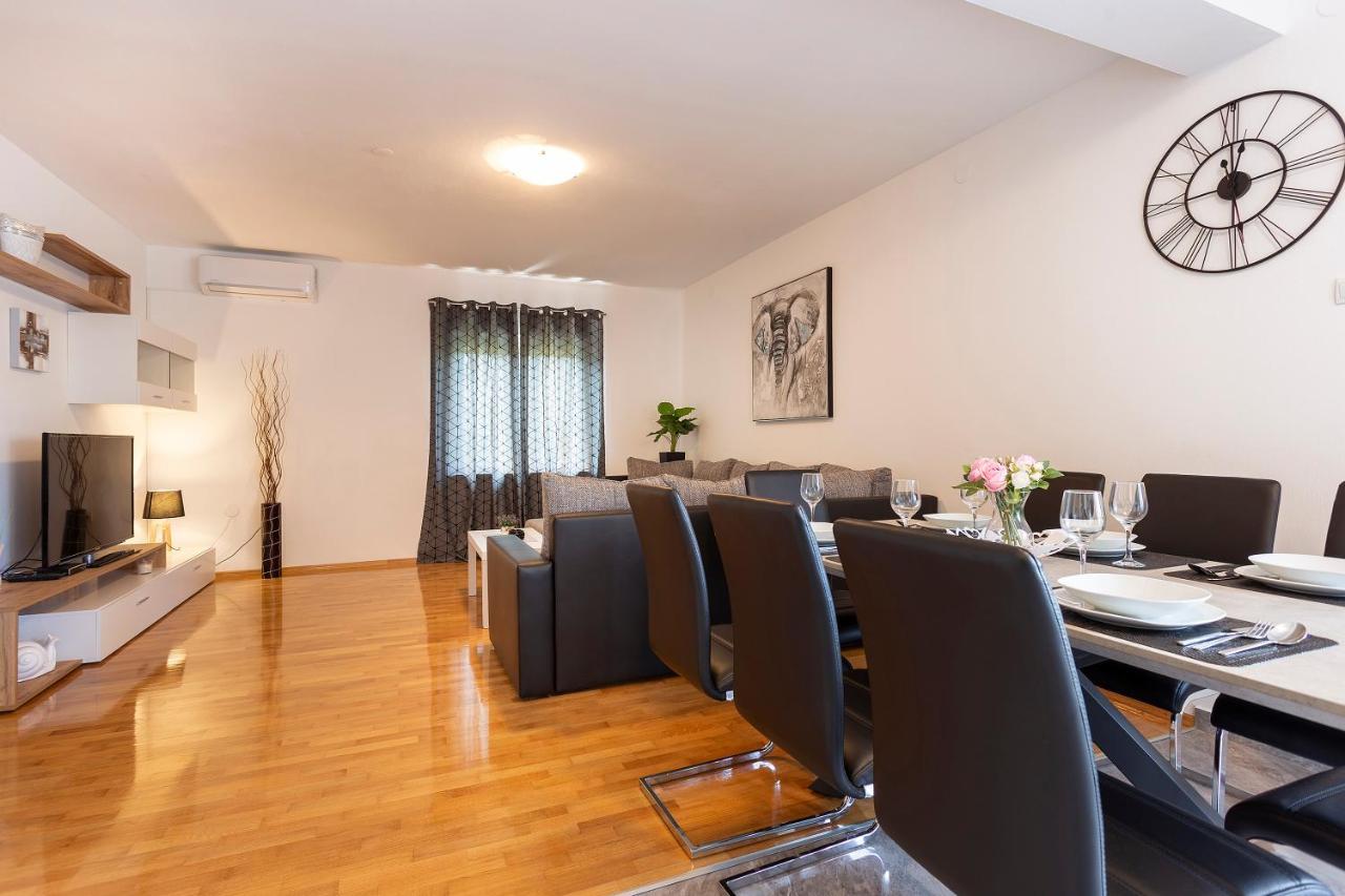 Apartmani Karoca 3 Pula Zewnętrze zdjęcie
