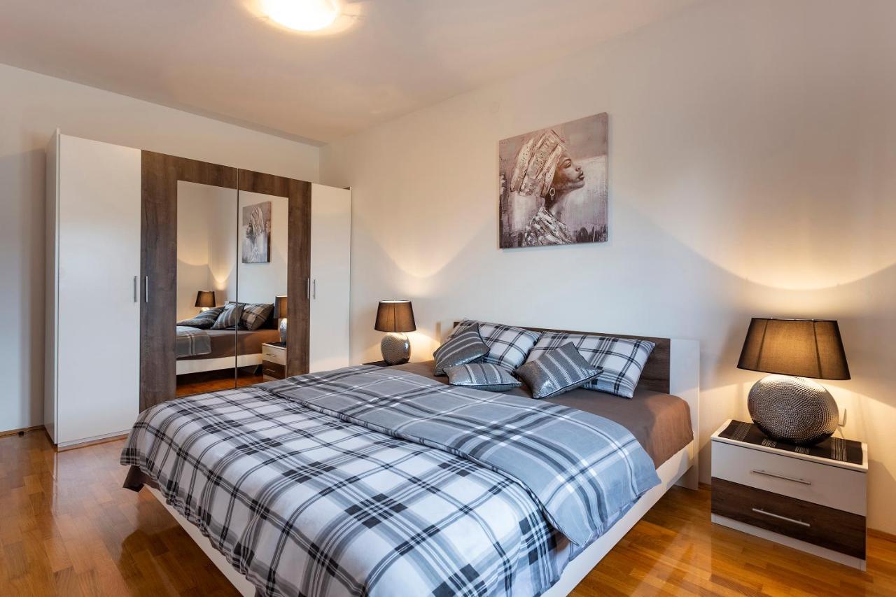 Apartmani Karoca 3 Pula Zewnętrze zdjęcie